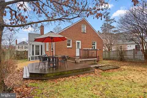 713 Gist Ave, Silver Spring, MD 20910
