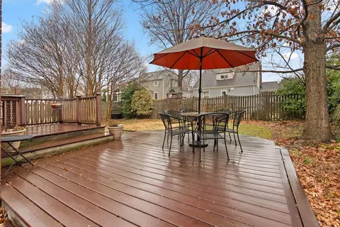 Exterior - 713 Gist Ave, Silver Spring, MD 20910 photo 4 of 5
