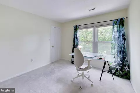 Bedroom - 2421 Pondside Ter, Silver Spring, MD 20906 photo 6 of 7