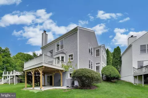Exterior - 2421 Pondside Ter, Silver Spring, MD 20906 photo 7 of 8