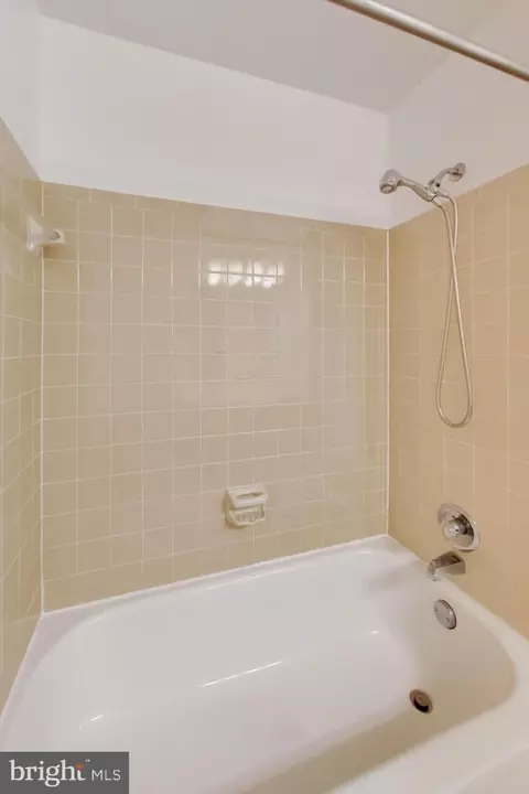 Bath - 2421 Pondside Ter, Silver Spring, MD 20906 photo 5 of 7