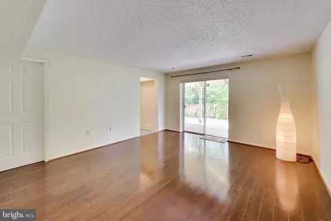 Living - 2421 Pondside Ter, Silver Spring, MD 20906 photo 4 of 4