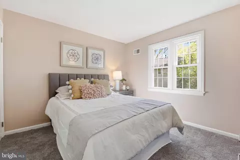 Bedroom - 15101 Redgate Dr, Silver Spring, MD 20905 photo 4 of 9