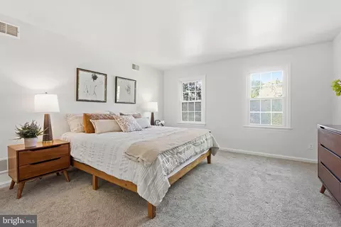 Bedroom - 15101 Redgate Dr, Silver Spring, MD 20905 photo 2 of 9