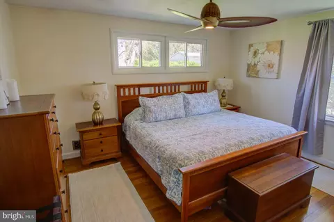 Bedroom - 10501 Glenhaven Dr, Silver Spring, MD 20902 photo 1 of 11