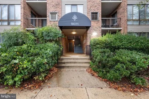 18011 Chalet Dr #102, Germantown, MD 20874