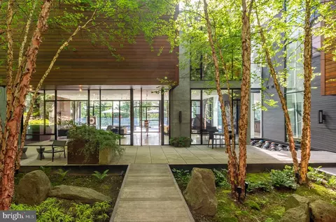 5124 Wissioming Rd, Bethesda, MD 20816