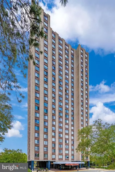 9701 Fields Rd #407, Gaithersburg, MD 20878