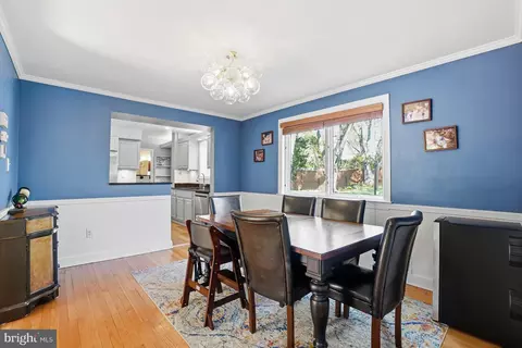 Dining - 1303 Ballard St, Silver Spring, MD 20910 photo 2 of 4