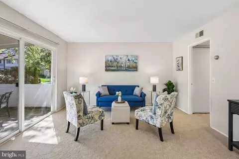 Living - 15020 Eardley Ct #281G, Silver Spring, MD 20906 photo 2 of 2