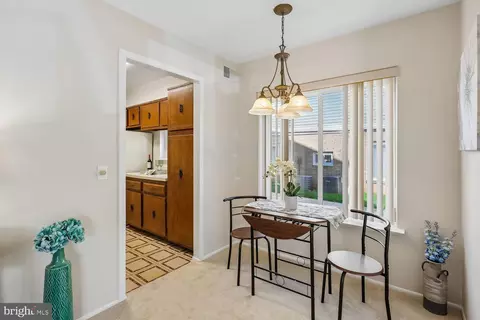 Dining - 15020 Eardley Ct #281G, Silver Spring, MD 20906 photo 1 of 1