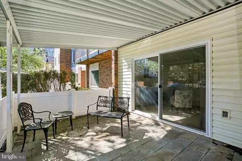 Exterior - 15020 Eardley Ct #281G, Silver Spring, MD 20906 photo 2 of 3