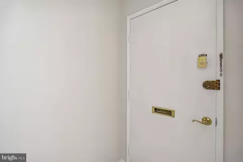 Entry Way - 15020 Eardley Ct #281G, Silver Spring, MD 20906 photo 2 of 3