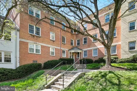 2211 Washington Ave #303, Silver Spring, MD 20910