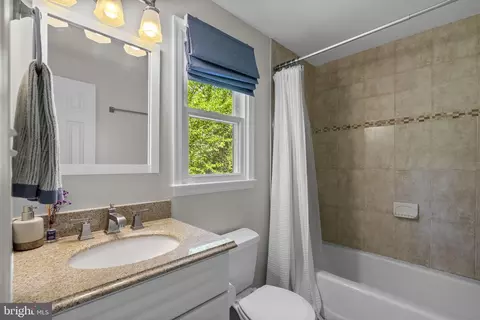 Bath - 9200 Watson Rd, Silver Spring, MD 20910 photo 1 of 3