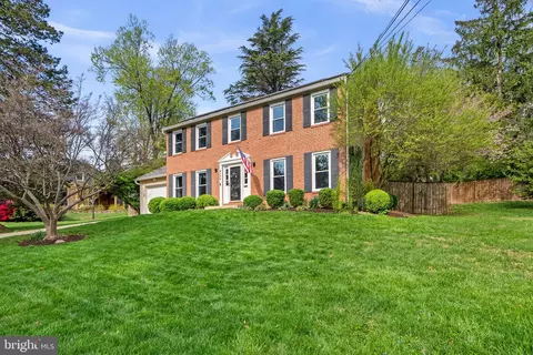 Exterior - 9200 Watson Rd, Silver Spring, MD 20910 photo 3 of 5
