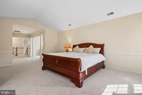 Bedroom - 13236 Maplecrest Dr, Potomac, MD 20854 photo 2 of 5