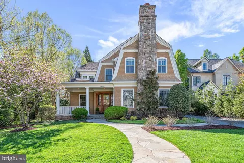 7200 Fairfax Rd, Bethesda, MD 20814