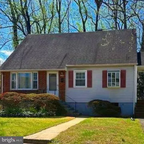 3908 Lantern Dr, Silver Spring, MD 20902