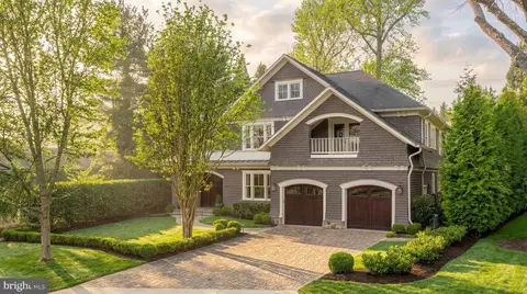 7602 Glenbrook Rd, Bethesda, MD 20814