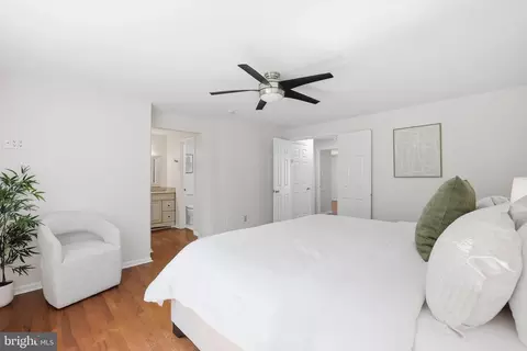 Bedroom - 15029 Shamrock Ridge Rd, Silver Spring, MD 20906 photo 3 of 7