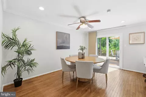 Dining - 15029 Shamrock Ridge Rd, Silver Spring, MD 20906 photo 1 of 2