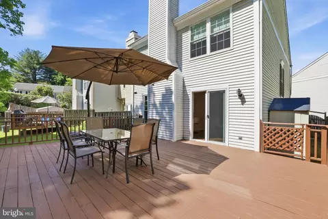 Exterior - 15029 Shamrock Ridge Rd, Silver Spring, MD 20906 photo 5 of 7