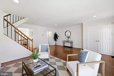 Living - 15029 Shamrock Ridge Rd, Silver Spring, MD 20906 photo 3 of 5