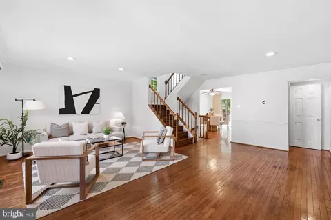 Living - 15029 Shamrock Ridge Rd, Silver Spring, MD 20906 photo 1 of 5
