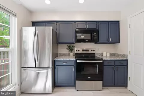 Kitchen - 15029 Shamrock Ridge Rd, Silver Spring, MD 20906 photo 5 of 5