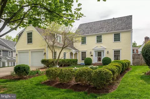 132 Upshire Cir, Gaithersburg, MD 20878