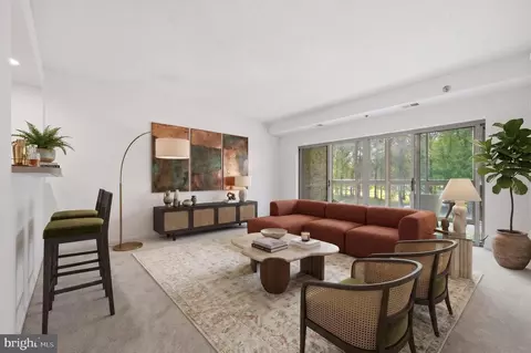 3005 S Leisure World Blvd S #318, Silver Spring, MD 20906