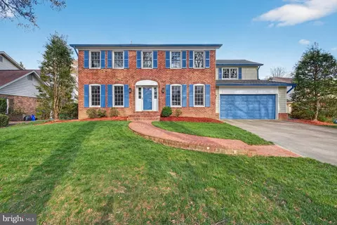 14 Fairwood Ct, Rockville, MD 20850