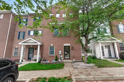 Exterior - 18733 Falling River Dr, Gaithersburg, MD 20879 photo 9 of 9