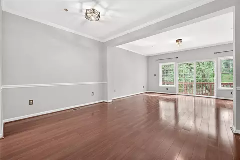 Living - 18733 Falling River Dr, Gaithersburg, MD 20879 photo 1 of 4