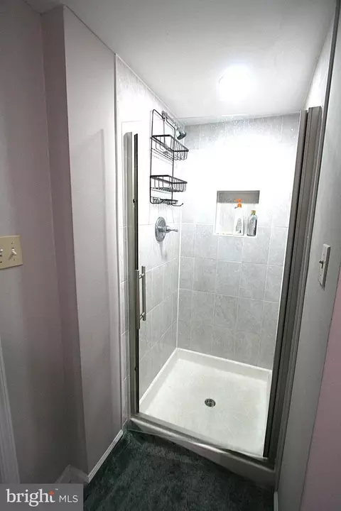 Bath - 13017 Broadmore Rd, Silver Spring, MD 20904 photo 9 of 9