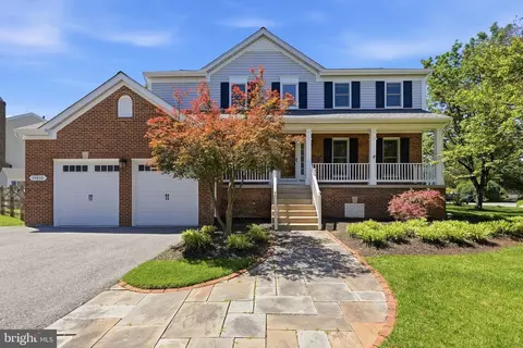 19010 Wootton Ave, Poolesville, MD 20837