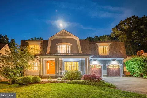 5600 Brite Dr, Bethesda, MD 20817