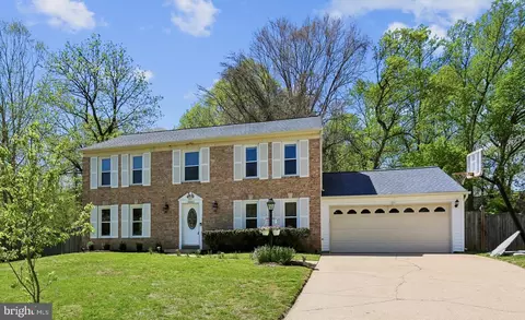 10240 Colebrook Ave, Potomac, MD 20854