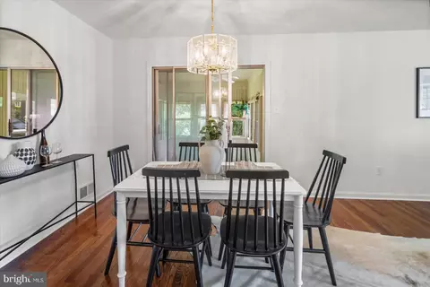 Dining - 2300 Musgrove Rd, Silver Spring, MD 20904 photo 2 of 4