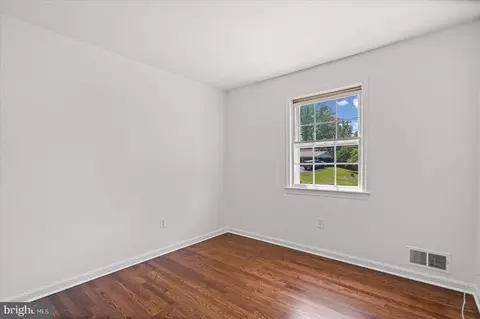 Bedroom - 2300 Musgrove Rd, Silver Spring, MD 20904 photo 3 of 5