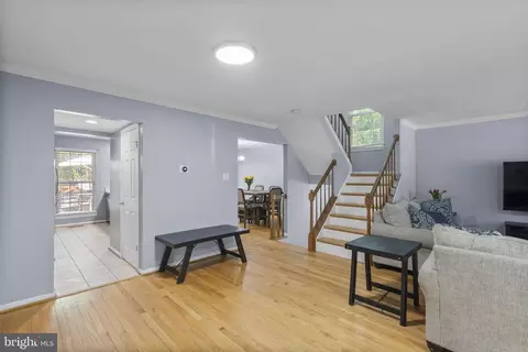 Entry Way - 15048 Shamrock Ridge Rd, Silver Spring, MD 20906 photo 1 of 5