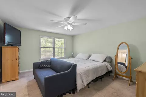 Bedroom - 15048 Shamrock Ridge Rd, Silver Spring, MD 20906 photo 1 of 5