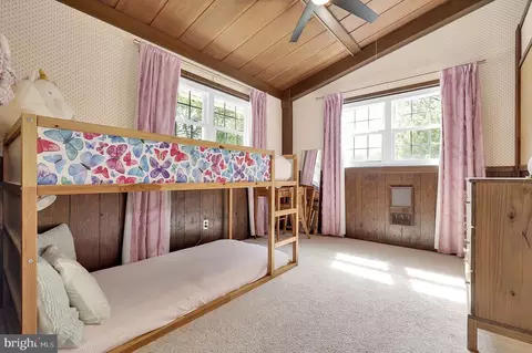 Bedroom - 12420 Deoudes Rd, Boyds, MD 20841 photo 1 of 7