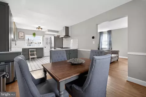 2611 Arvin St, Silver Spring, MD 20902