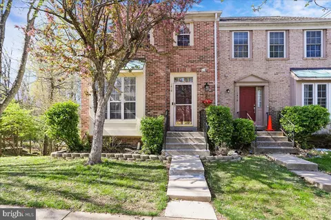 1414 Wake Forest Dr, Gaithersburg, MD 20879