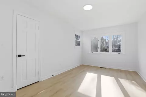 Bedroom - 311 Ellsworth Dr, Silver Spring, MD 20910 photo 3 of 7