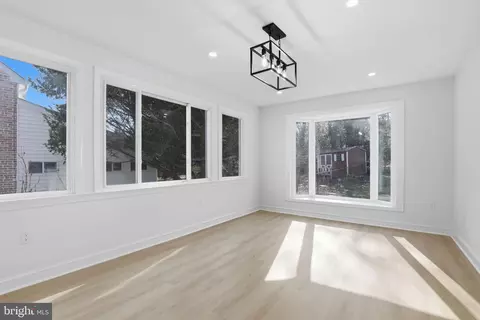 Entry Way - 311 Ellsworth Dr, Silver Spring, MD 20910 photo 10 of 14