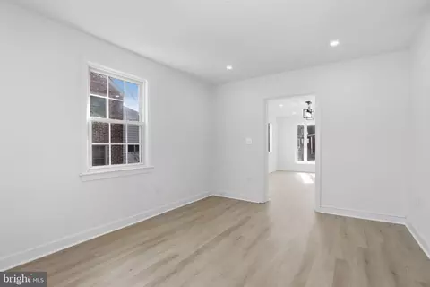 Entry Way - 311 Ellsworth Dr, Silver Spring, MD 20910 photo 12 of 14