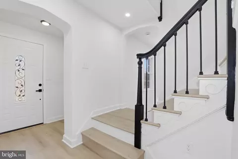 Entry Way - 311 Ellsworth Dr, Silver Spring, MD 20910 photo 2 of 14